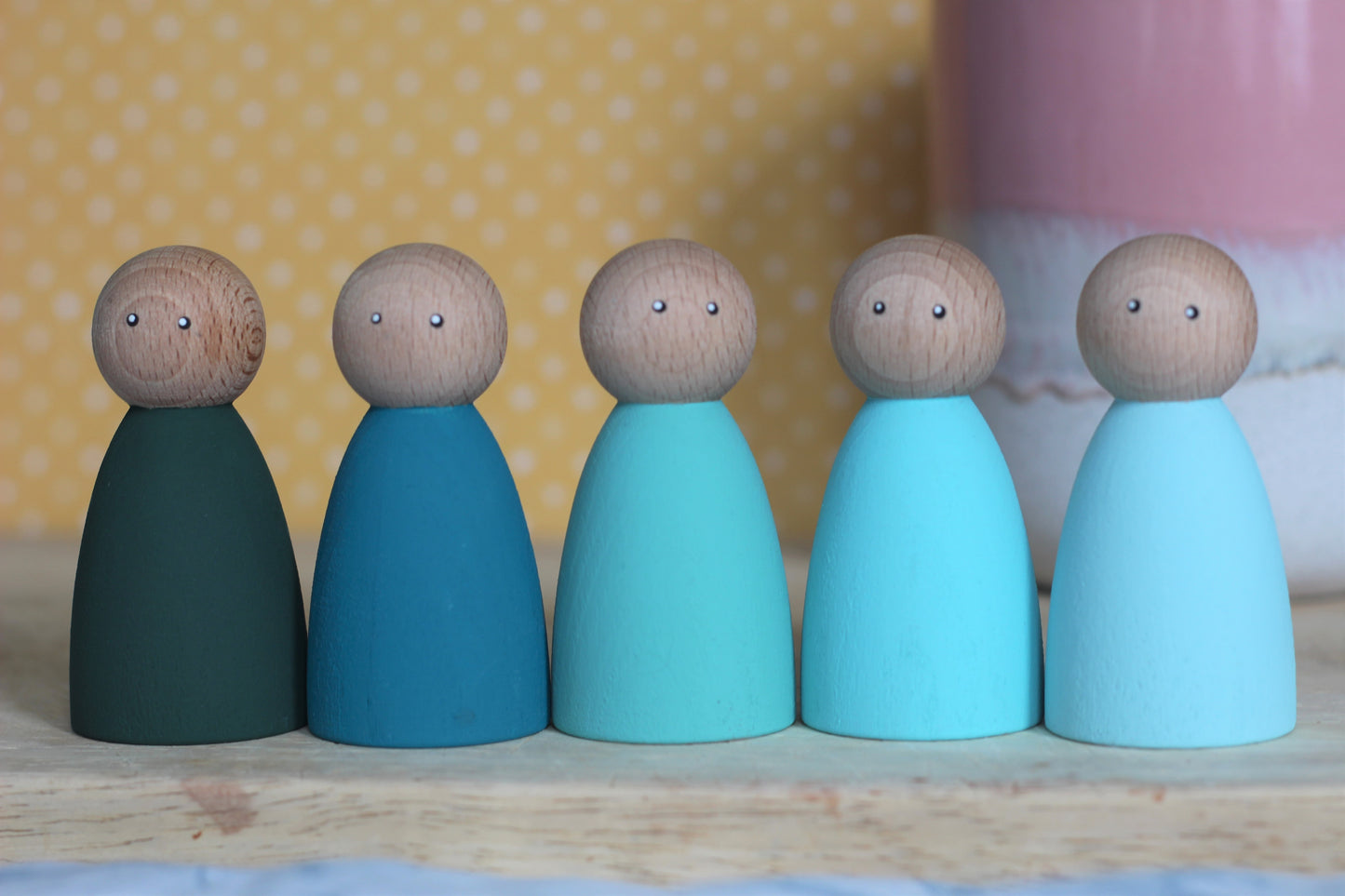 Green set (5 peg dolls)